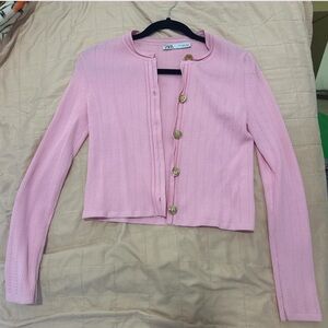 Woman’s Zara long sleeve pink knit sweater 🩷